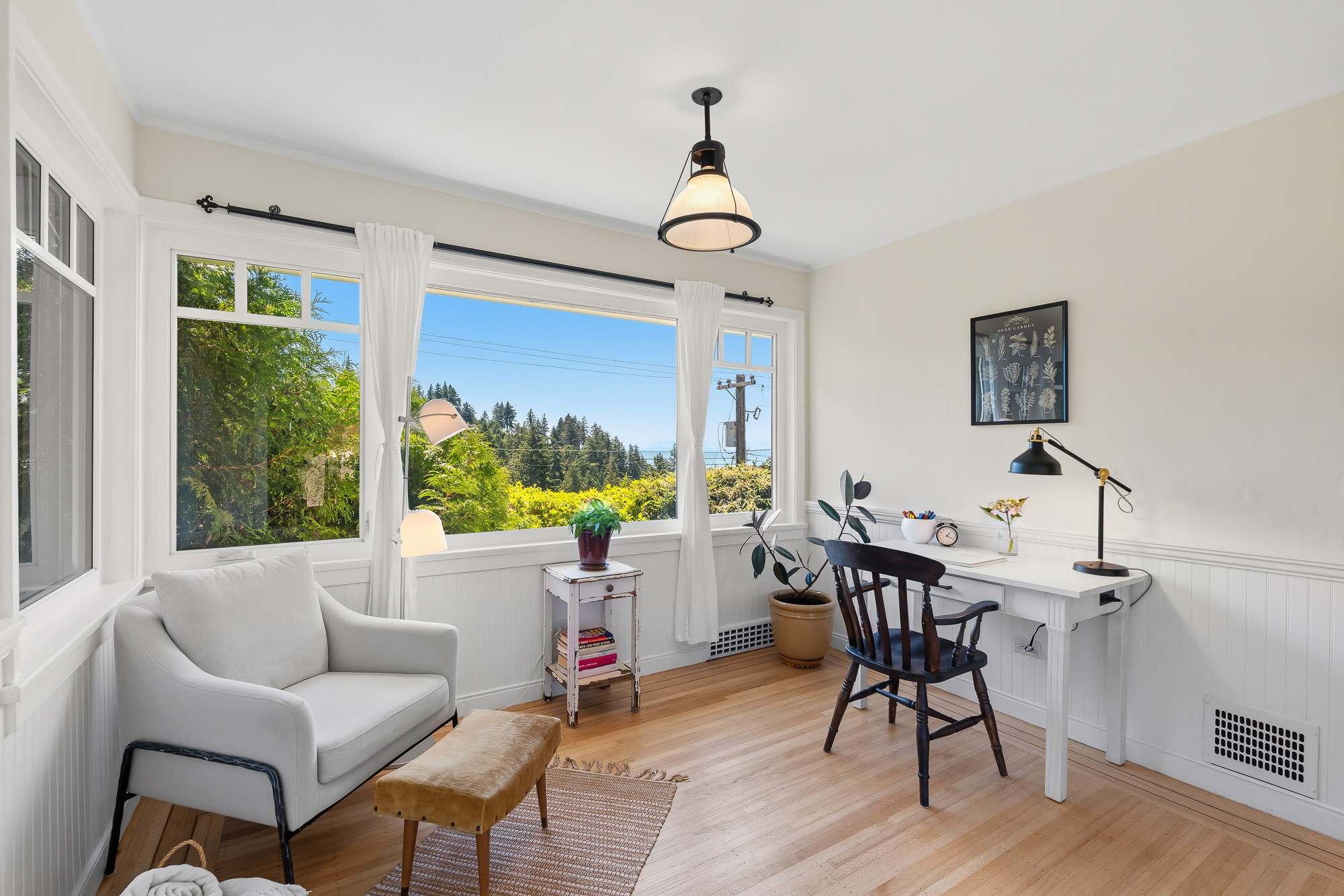 6577 Marine Drive